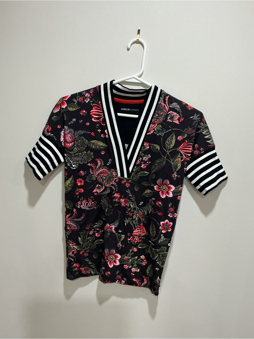 Women’s MARCCAIN Sport Top Blouse T shirt SIZE XS